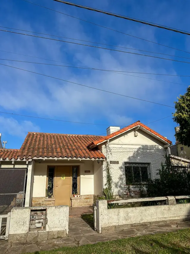 Casa de 4 ambientes en venta en PUNTA MOGOTES