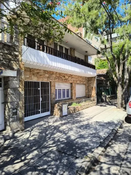 Casa de 5 ambientes en venta en Güemes