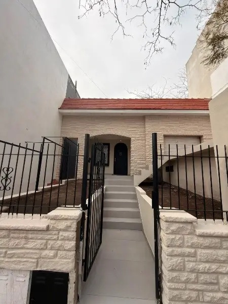 Casa de 3 ambientes en venta en SAN JOSE