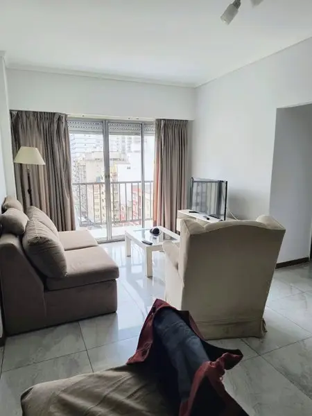 Departamento de 2 ambientes en alquiler en Centro