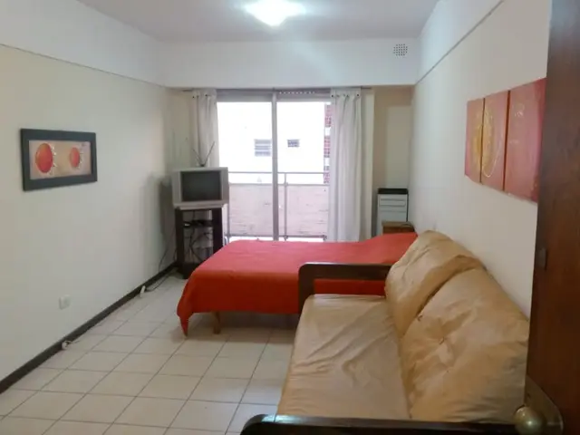 Departamento de 1 ambiente en venta en AREA CENTRO