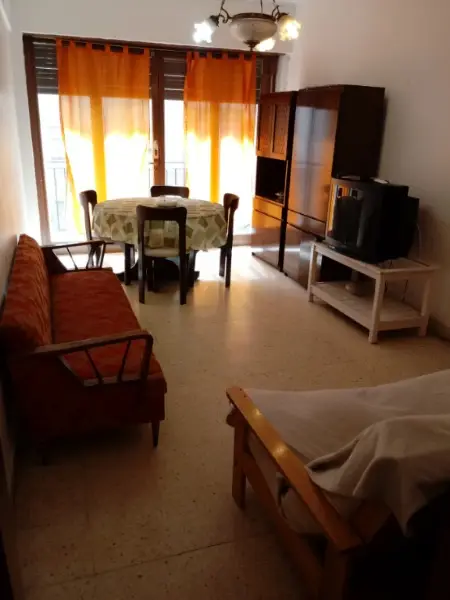Departamento de 2 ambientes en alquiler en AREA CENTRO