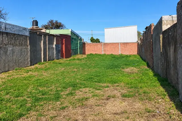 Terreno en venta en CERRITO Y SAN SALVADOR