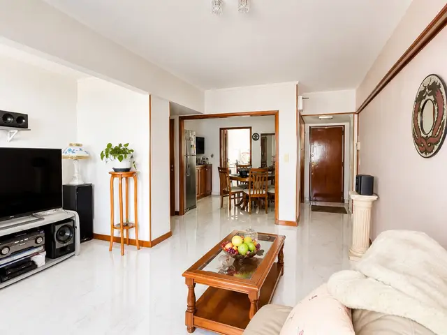 Departamento de 3 ambientes en venta en LA PERLA