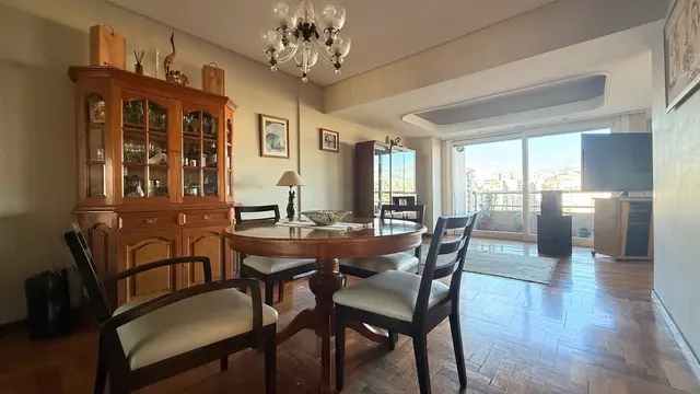 Departamento de 4 ambientes en venta en Centro