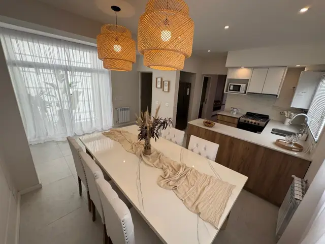 PH de 5 ambientes en venta en ESTACION TERMINAL (ALDREY)