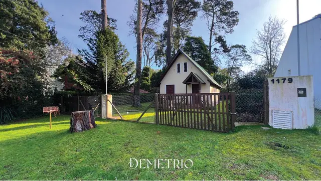 Casa de 3 ambientes en venta en BOSQUE PERALTA RAMOS