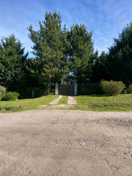 Casa de 3 ambientes en venta en LA PEREGRINA