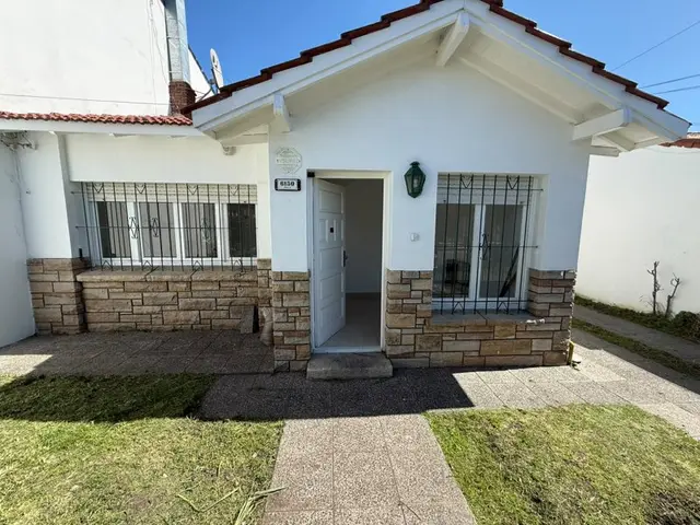 Casa de 3 ambientes en venta en VILLA LOURDES