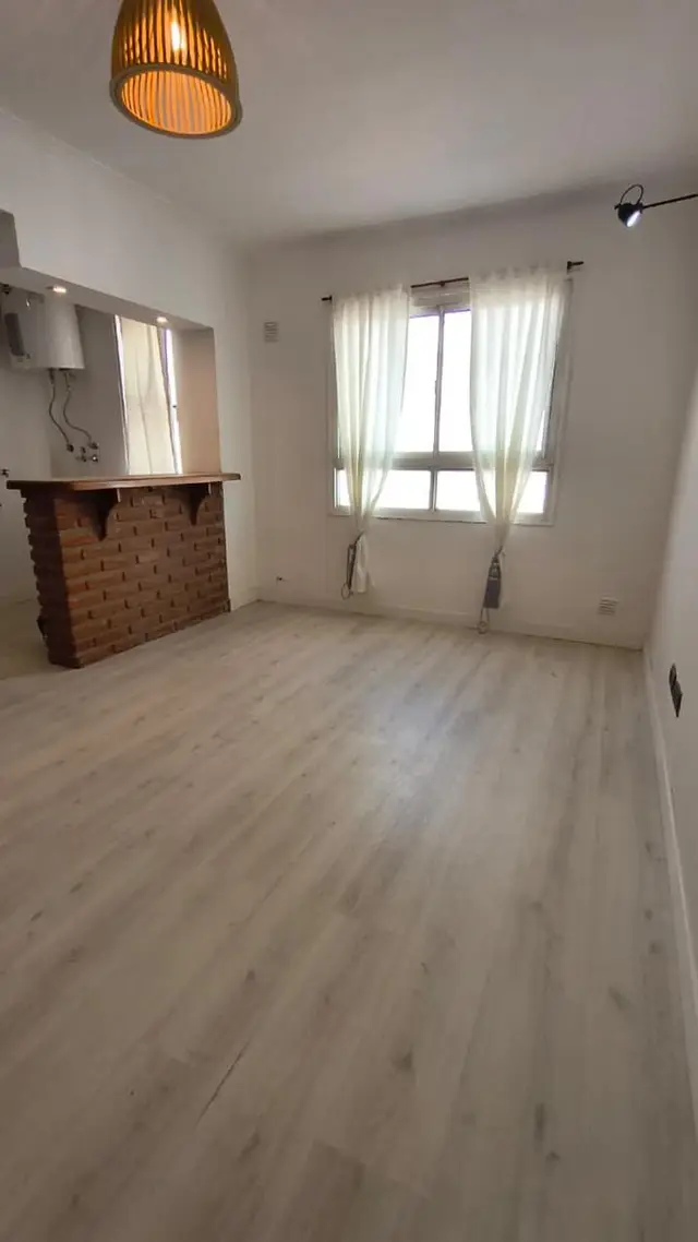 Departamento de 3 ambientes en venta en LAS AVENIDAS