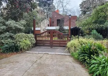 Casa en venta en Bosque Peralta Ramos