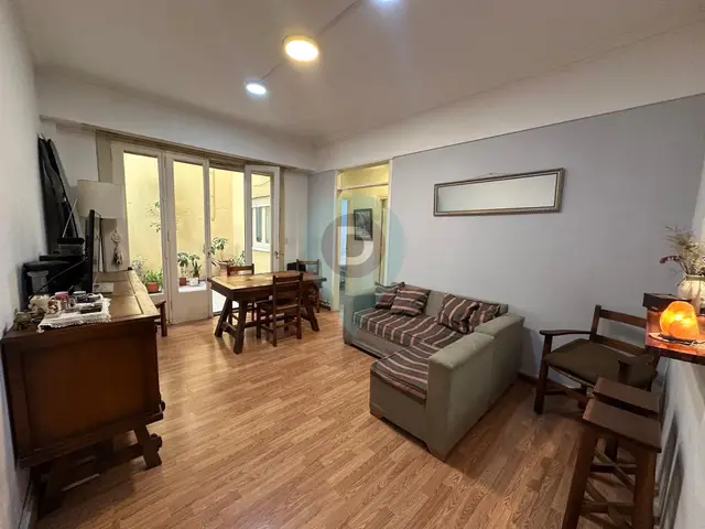 Departamento de 3 ambientes en venta en Centro