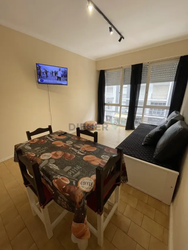 Departamento de 2 ambientes en alquiler en Las Heras