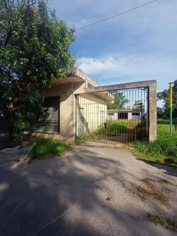Terreno en venta en CERRITO Y SAN SALVADOR