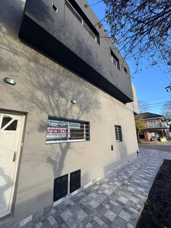 PH de 2 ambientes en venta en DON BOSCO