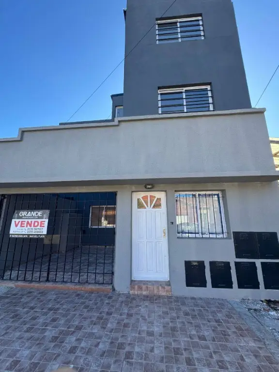 PH de 1 ambiente en venta en DON BOSCO
