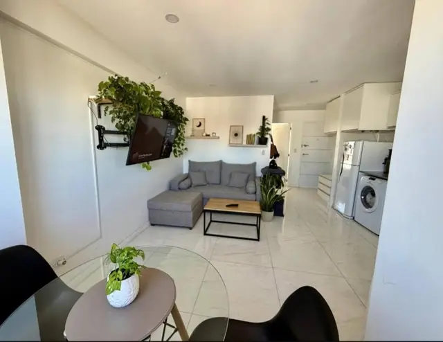 Departamento de 2 ambientes en venta en AREA CENTRO
