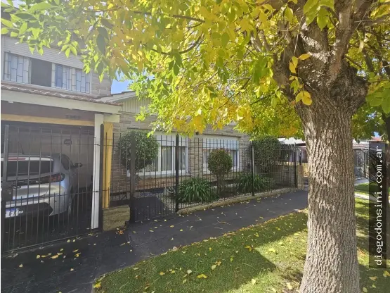 Casa de 2 ambientes en venta en PUNTA MOGOTES