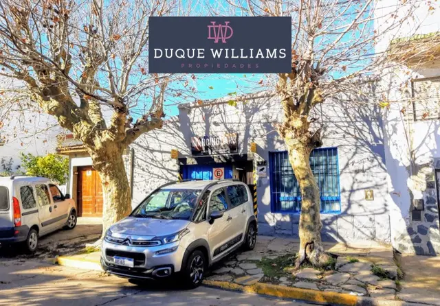 Local en venta en DEL PUERTO