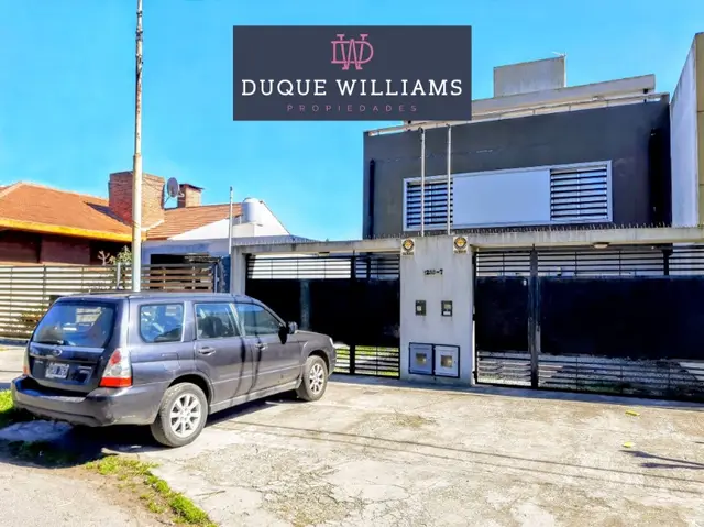 Casa de 4 ambientes en venta en CONSTITUCION