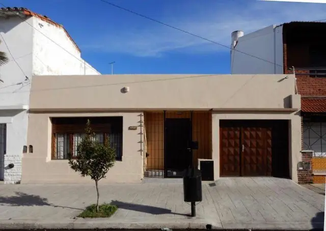 Casa de 4 ambientes en venta en DON BOSCO