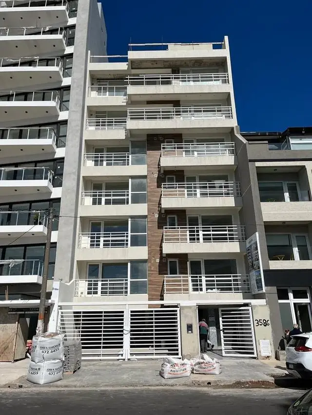 Departamento de 2 ambientes en venta en LA PERLA