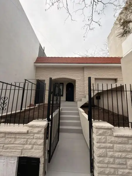 Casa de 3 ambientes en venta en SAN JOSE