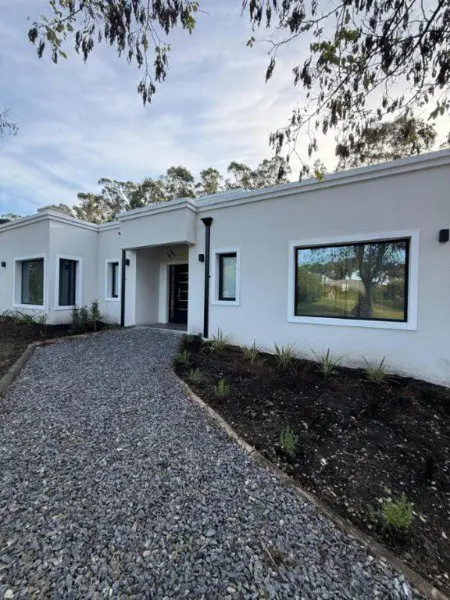 Casa de 3 ambientes en venta en San Benito