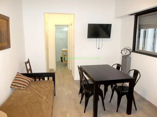 Departamento de 2 ambientes en alquiler en Centro