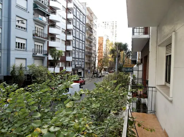 Departamento de 3 ambientes en venta en AREA CENTRO