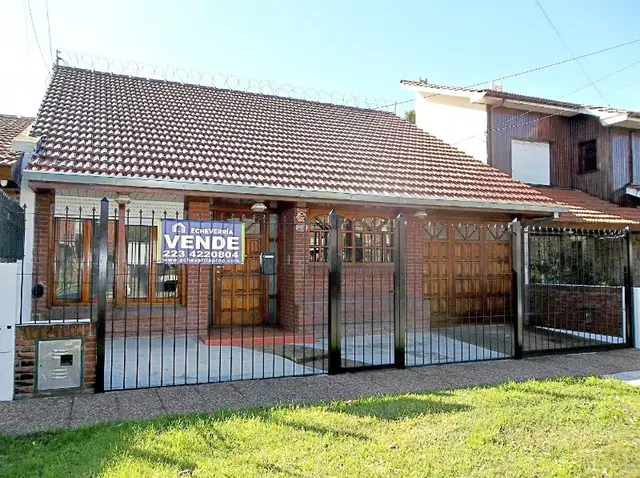 Casa en venta en PARQUE LURO