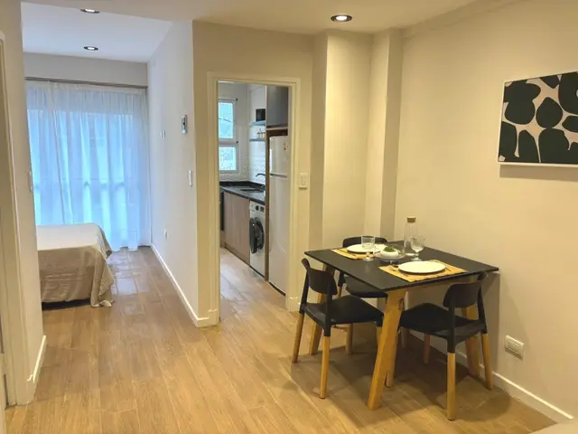 Departamento de 1 ambiente en venta en Área Centro