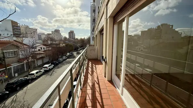 Departamento de 3 ambientes en alquiler en Plaza Mitre