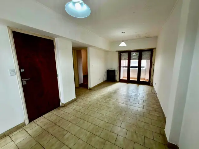 Departamento de 2 ambientes en alquiler en ESTACION TERMINAL (ALDREY)