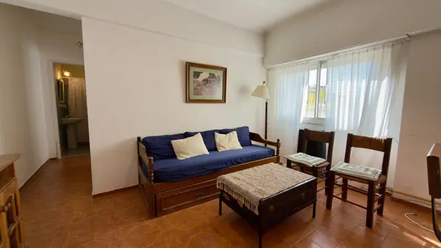 Departamento de 2 ambientes en alquiler en Centro