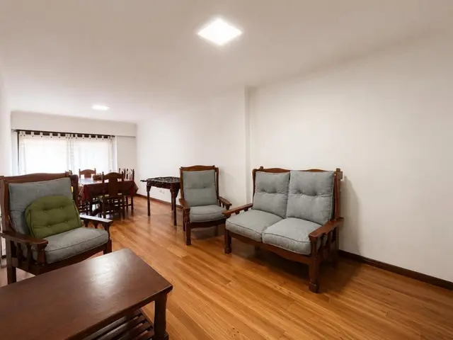 Departamento de 4 ambientes en venta en Centro