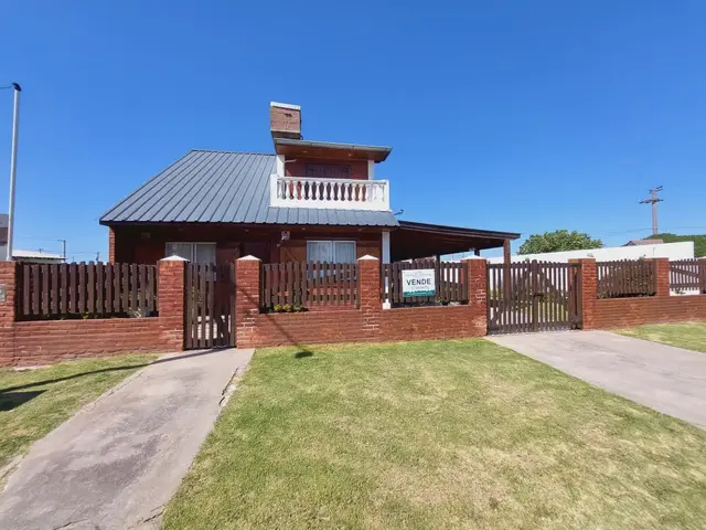 Casa de 4 ambientes en venta en Mar del Plata