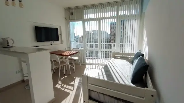 Departamento de 2 ambientes en alquiler en Centro