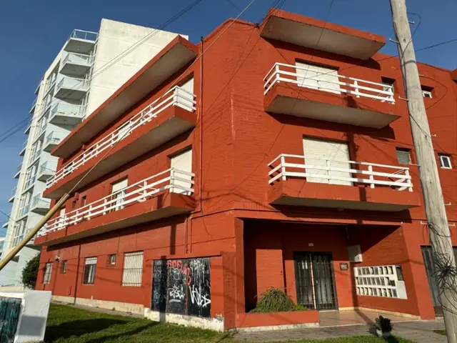 Departamento de 1 ambiente en venta en CONSTITUCION