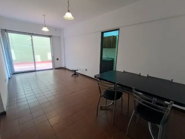 Departamento de 2 ambientes en alquiler en Centro
