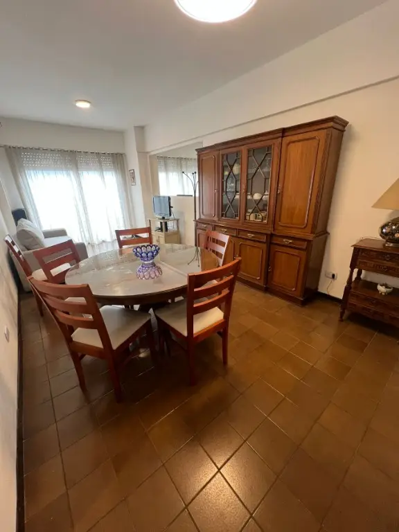 Departamento de 3 ambientes en alquiler temporario en Plaza Colón
