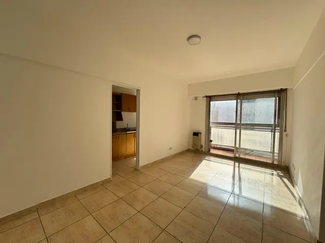 Departamento de 2 ambientes en alquiler en Centro