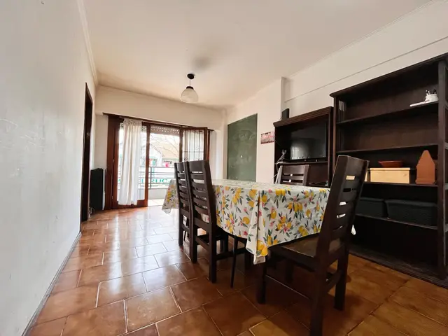 Departamento de 3 ambientes en venta en Área Centro