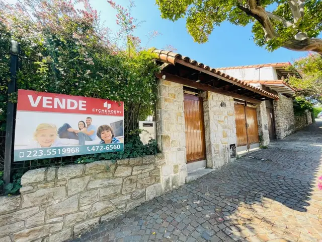 Casa de 6 ambientes en venta en LOMAS DE STELLA MARIS
