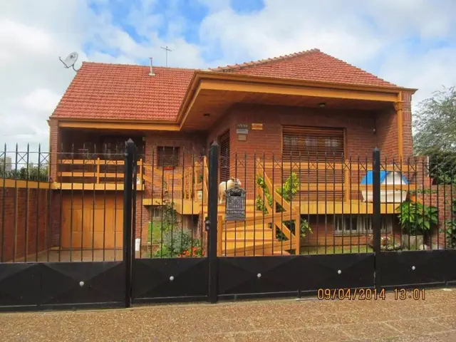 Casa de 4 ambientes en venta en PUNTA MOGOTES