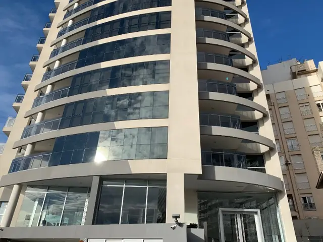 Departamento de 4 ambientes en venta en LOMAS DE STELLA MARIS