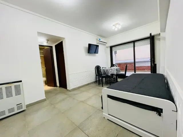 Departamento de 2 ambientes en venta en LA PERLA
