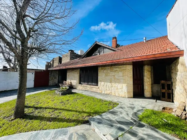 Casa de 3 ambientes en venta en EL MARTILLO