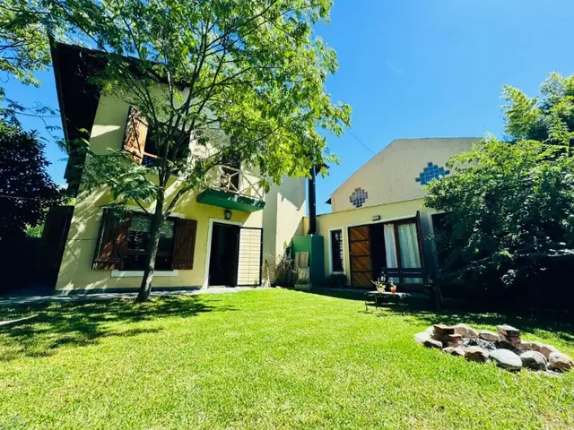 Casa de 4 ambientes en venta en ESTRADA JOSE MANUEL