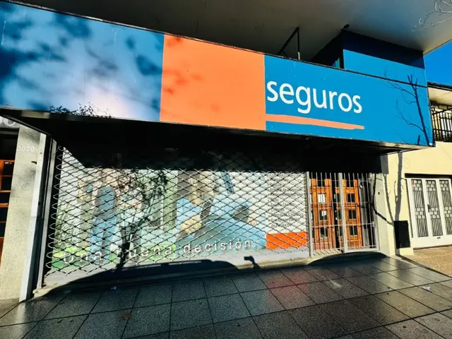 Local de 8 ambientes en venta en Centro